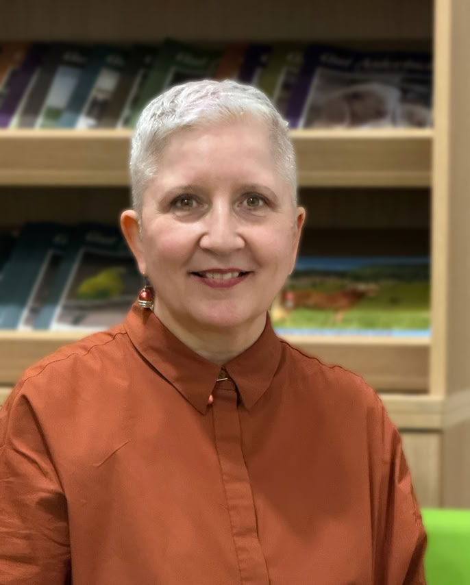 Andrea TECH, Präsidentin der EUROPÄISCHE GESELLSCHAFT FÜR SPIRITUELLE RÜCKFÜHRUNGEN®, CH-4130 Stallikon, Schweiz